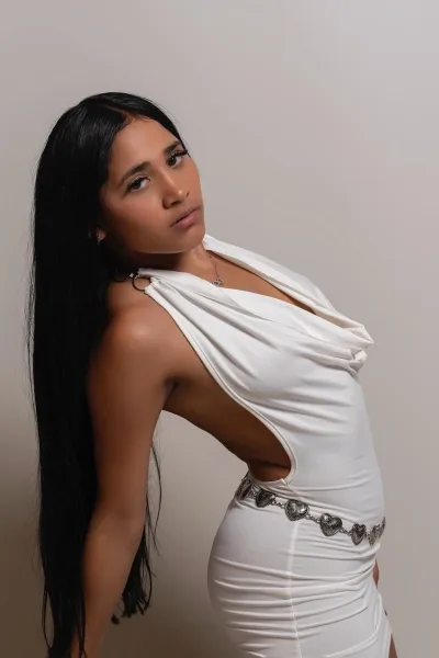 Estefi - Compañía en Almería (No Escorts)