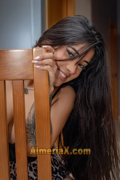 LUNA - Compañía en Almería (No Escorts)