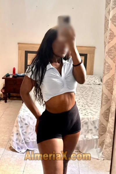 BIANCA - Compañía en Almería (No Escorts)