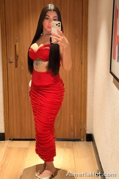 JESSY - Compañía en Almería (No Escorts)