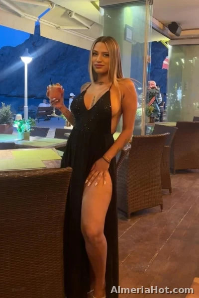 VERONICA - Compañía en Almería (No Escorts)